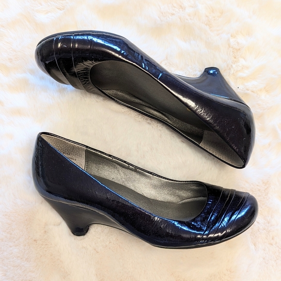 Me Too Purple Wedges - Picture 4 of 4